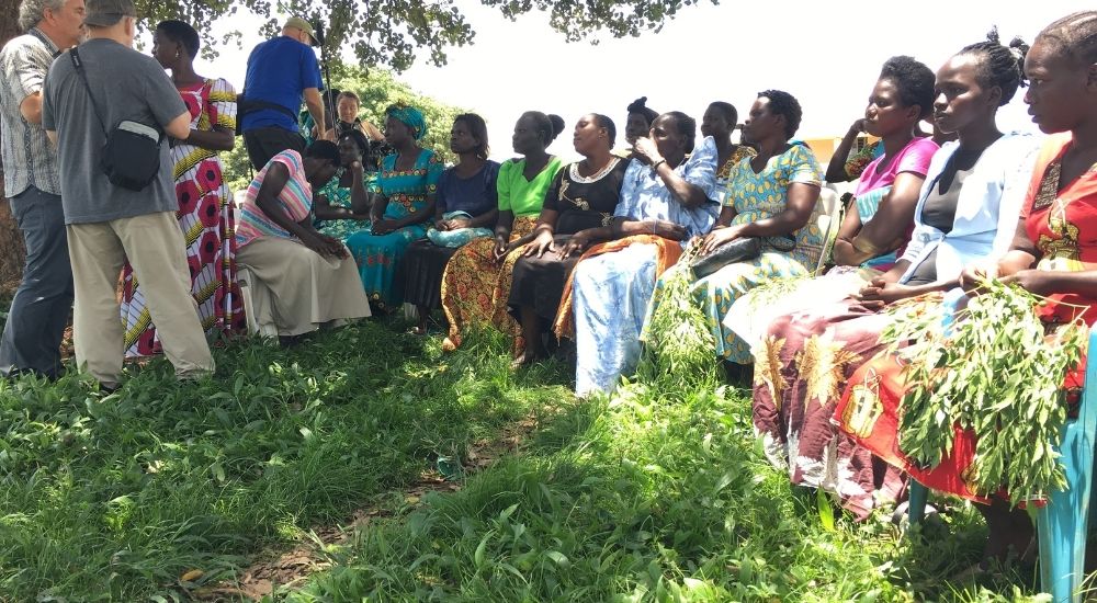 Golden Women Vision members meet with the URI and Visionaries crewmembers