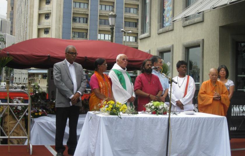 councilofreligions-mauritius3.jpg