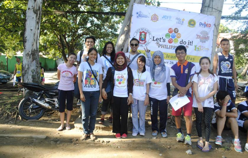 msu-iityouthchainofpeace-mycop4.jpg