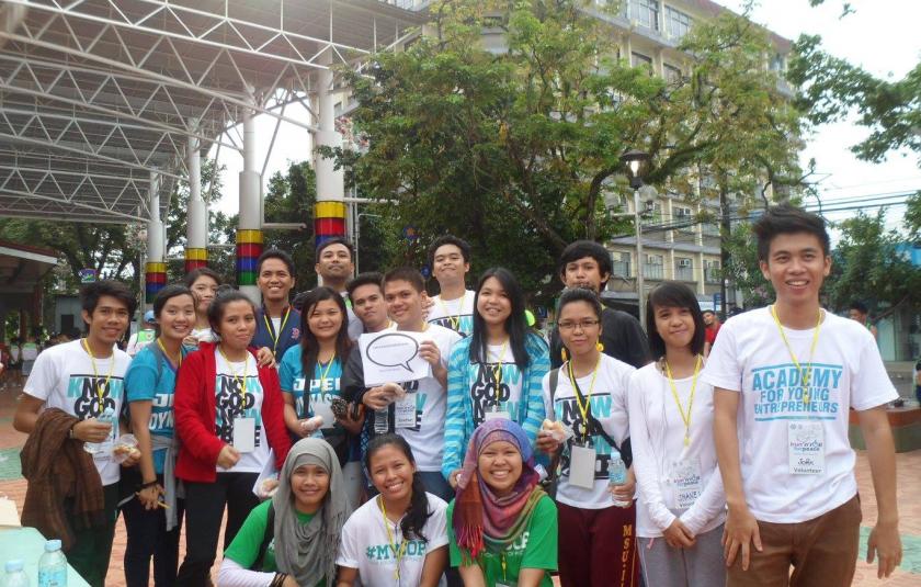 msu-iityouthchainofpeace-mycop6.jpg