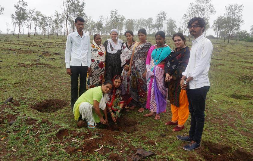 Photo of Janseva Pratishthan, Vita