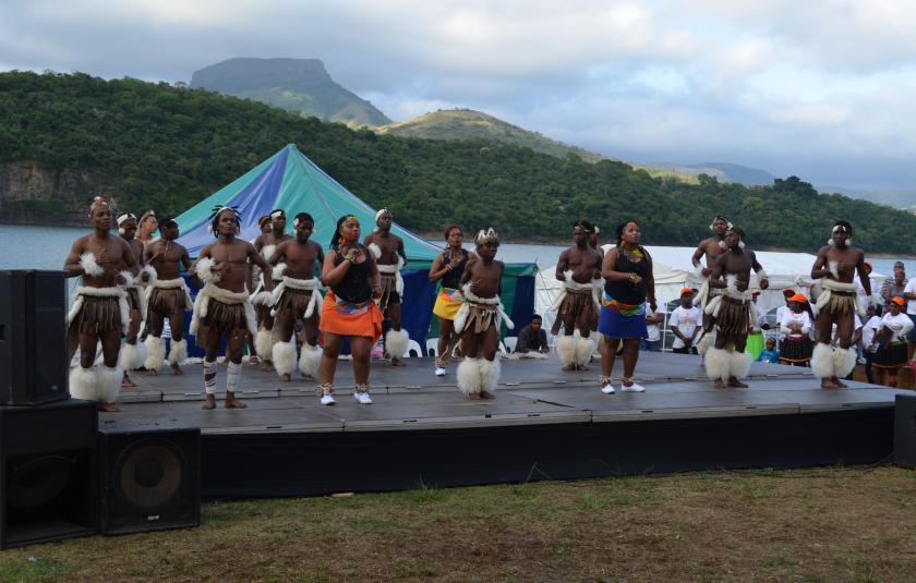 Indlondlo Zulu Dancers