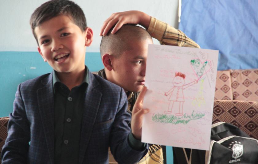 Art Competition Heals Wounds, Promotes Peace Among Afghanistan Students