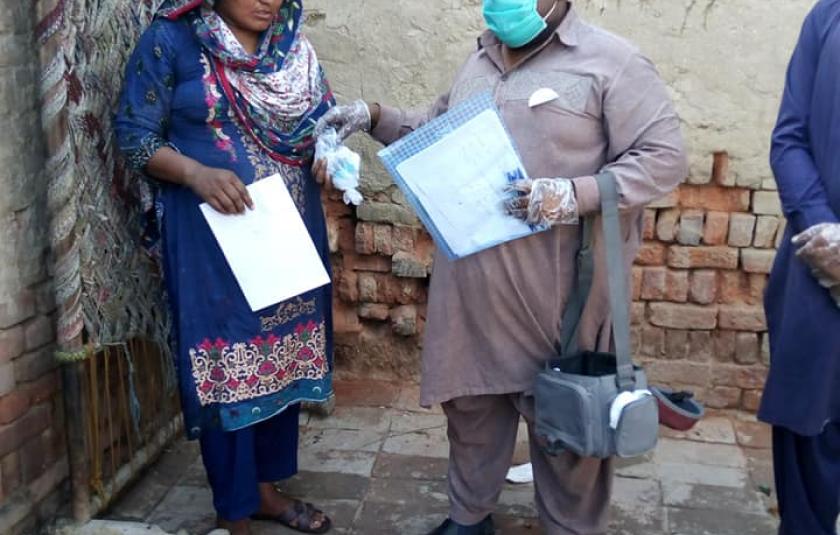 STAR Organization Helps Needy Families on Lockdown in Pakistan