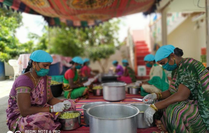 Distributing Fresh Vegetables to Poor Families in Telangana, India