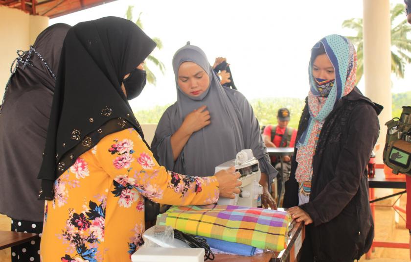 Manufacturing Face Masks in Mindanao