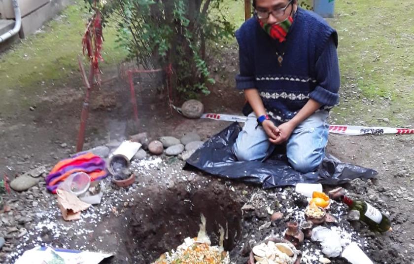 Slideshow: Members of both CCs performing the ritual to thanks Pachamama