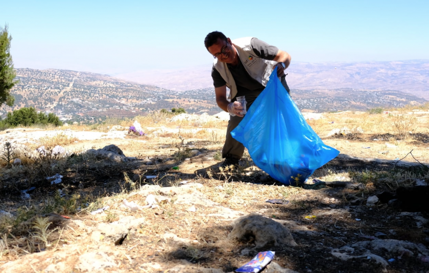 URI Groups Host Park Cleanup in Jordan for Environment Day
