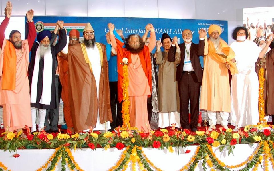 hero_globalinterfaithwashalliance.jpg