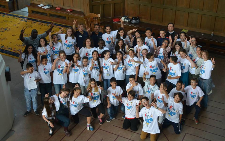 hero_kids4peaceinternational.jpg