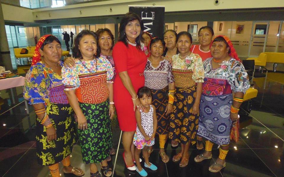 Photo of Mujeres Kunas Artesanas CC.