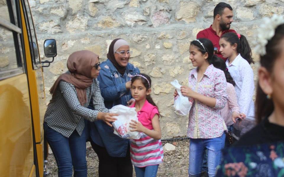 Slideshow: Iris Women CC Ramadan day for Syrian refugees