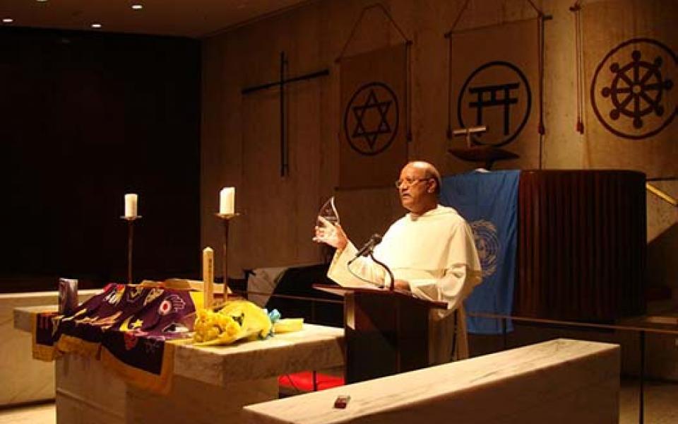 Channan-Award2.jpg