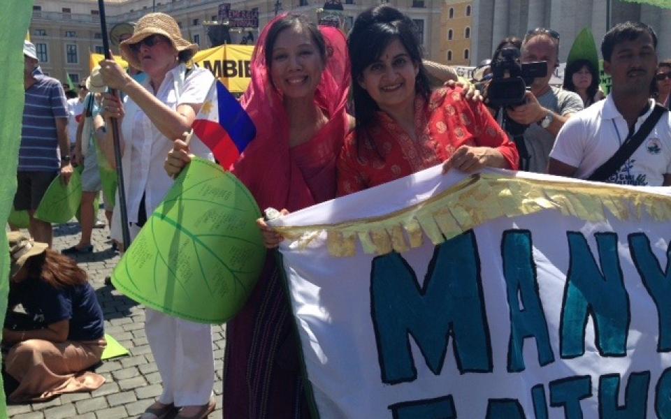 Kiran Bali with Sarah Queblatin of Maia Earth Village Cooperation Circle in Rome, 2015.