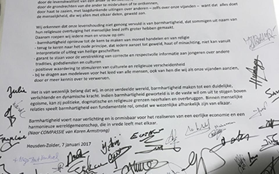 InterfaithPeaceVigil-Europe6.jpg