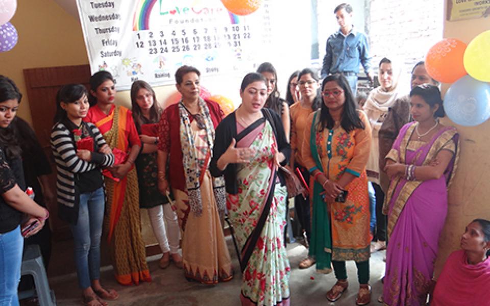 LoveCareFoundation-WOmensDay2017_01.jpg