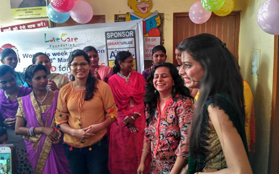 LoveCareFoundation-WOmensDay2017_08.jpg