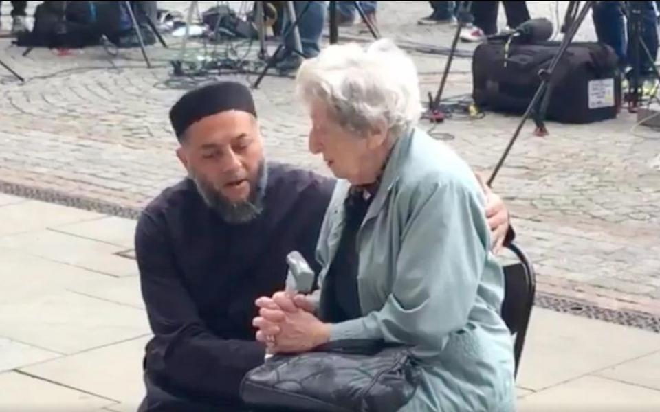 Manchesterbombingresponse.jpeg