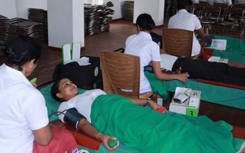taking blood for donation