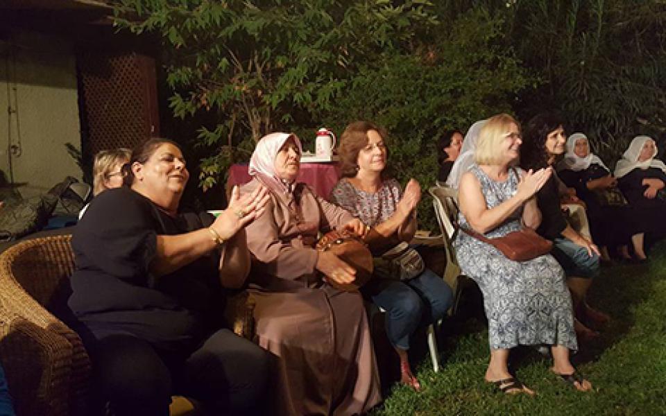 women clapping for a dance