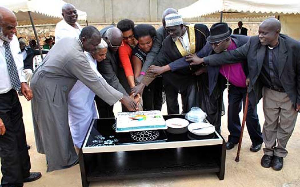 UgandaURI15-Cutting of the Cake.jpg