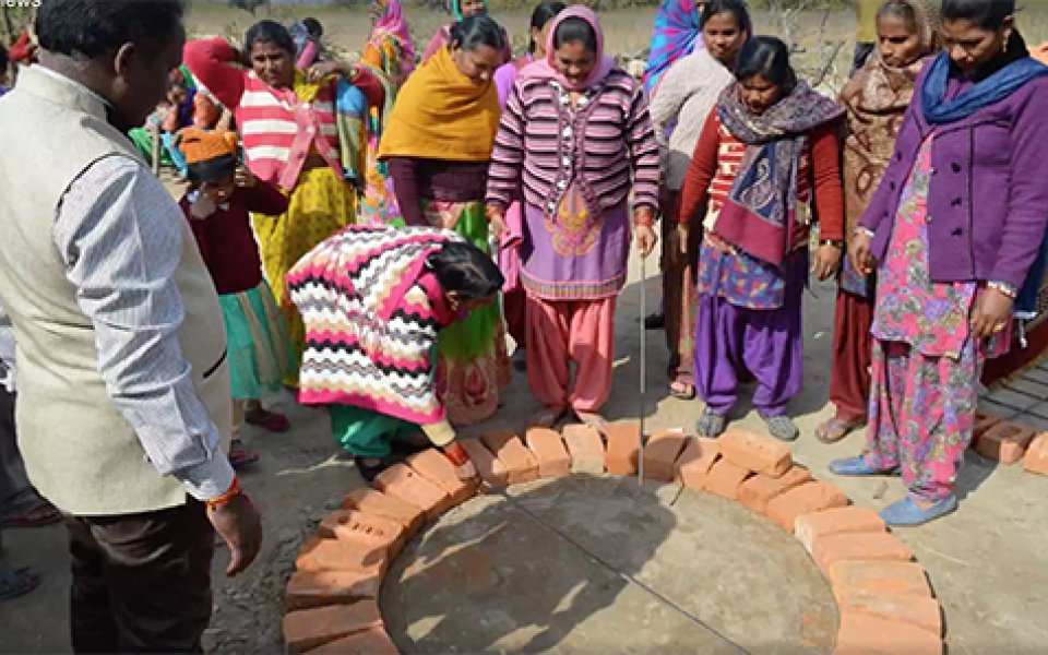 WASH-alliance-women-toilet-building-class3.png