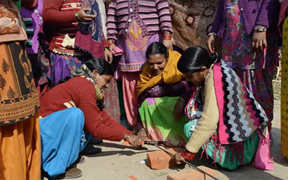 WASH-alliance-women-toilet-building-class4.png