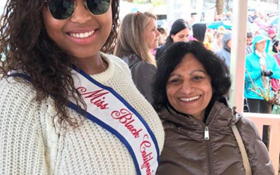 WomensMarch-URI-2.jpg