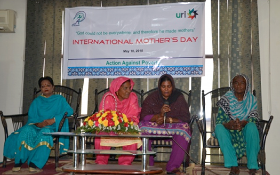 actionagainstpoverty-mothersday2015-2.png