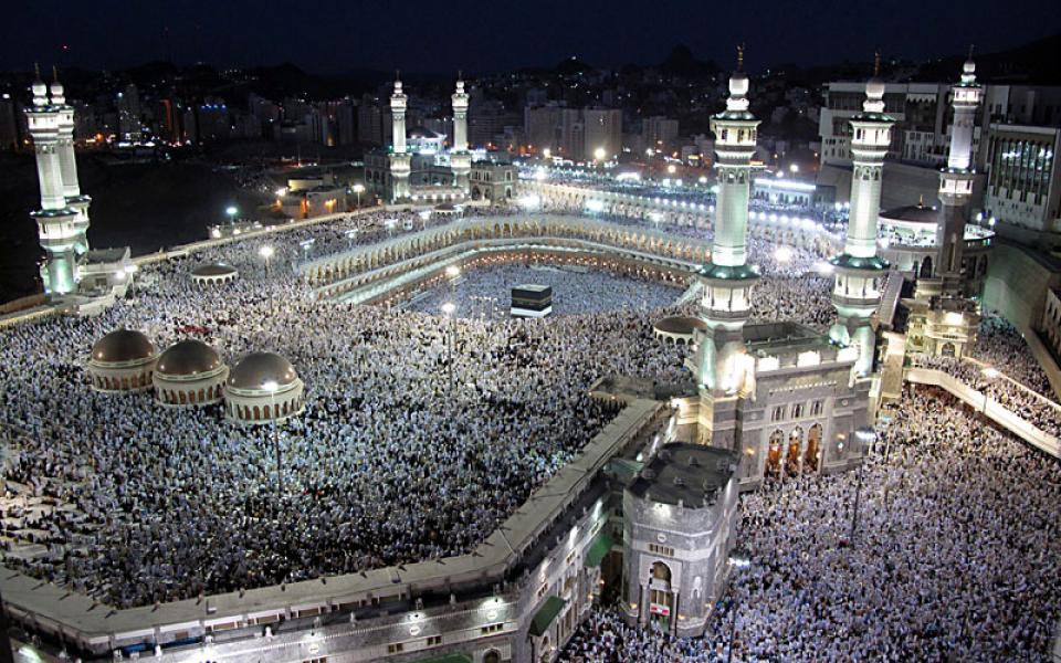 hajj-a-packed_house_Flickr__Al_Jazeera_English-wikimedia-mustattribute.jpg