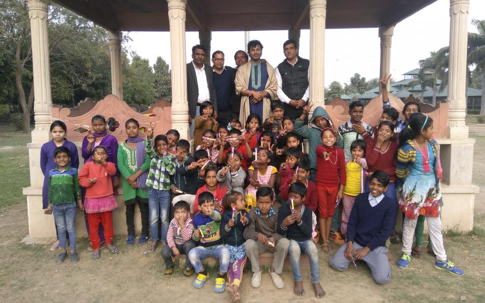 Kathak Dharohar Visits Orphans' Shelter