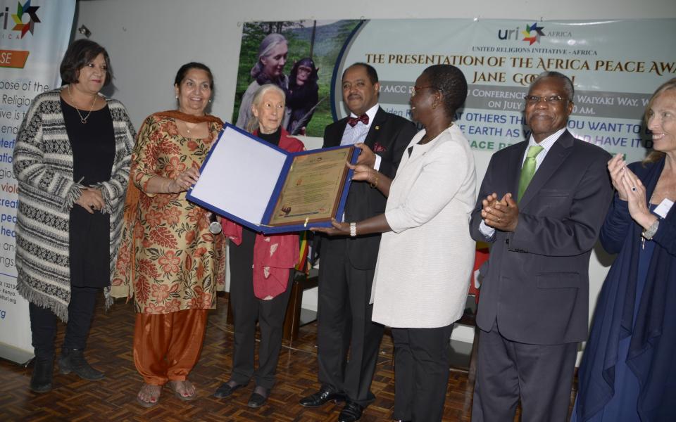 Dr. Jane Goodall Receives Africa Peace Award From URI-Africa