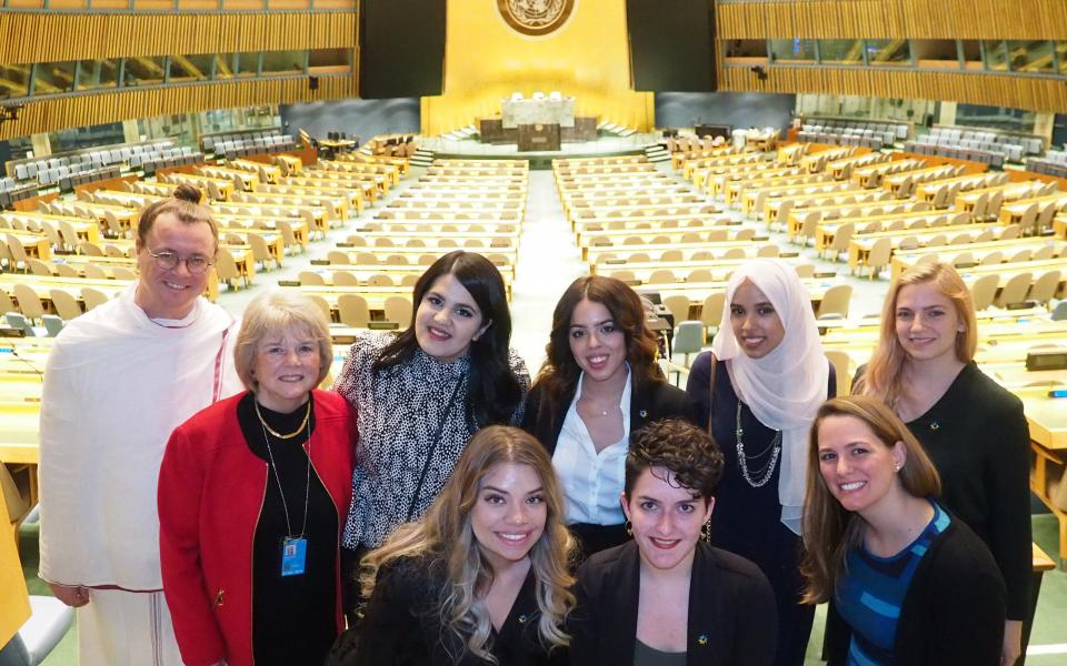URI young leaders in the UN General Assembly room