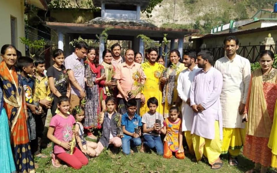 A group of people posing for a photograph.