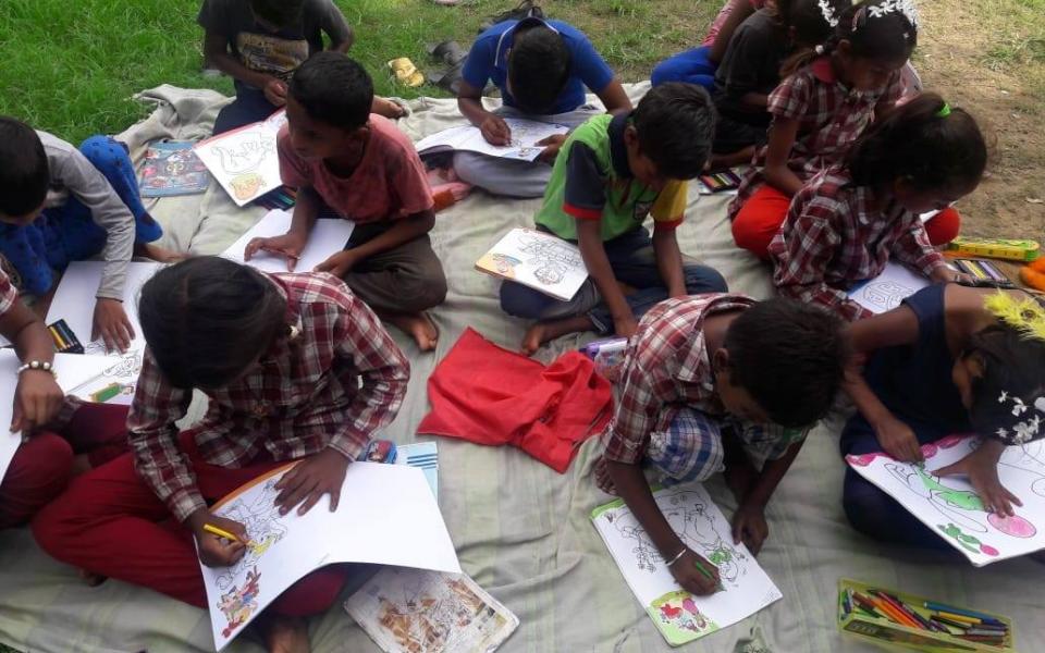 Photo: Kids drawing