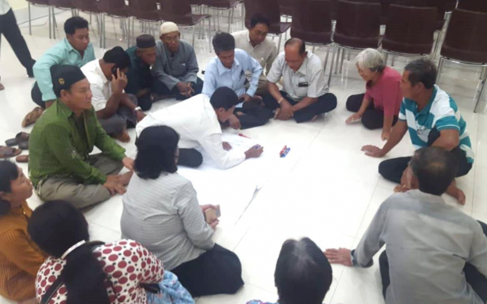 Dialogue Reconciliation in Cambodia Post Khmer Rouge Regime