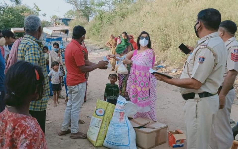 On this holy day, we distributed raw materials like oil rice, dal, atta, and soap kits to slum and underprivileged families.