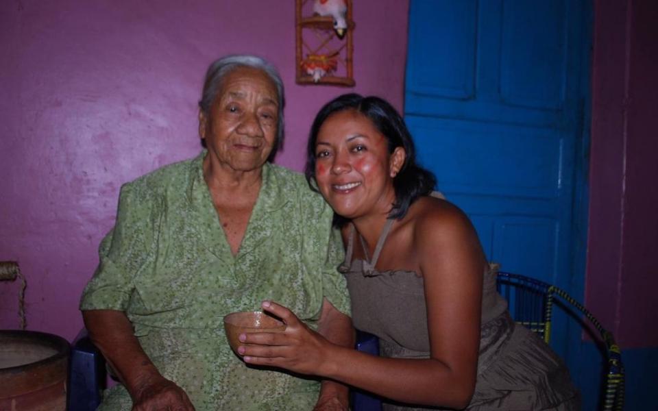 Yelitza with her grandmother.