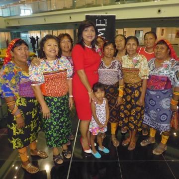 Photo of Mujeres Kunas Artesanas CC.