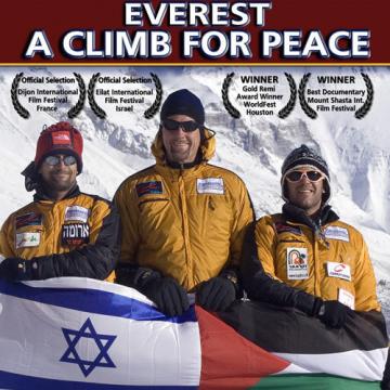 hero_everest_peace.jpg